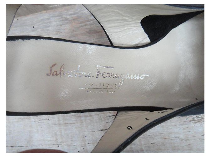 Décolleté Slingback Salvatore Ferragamo Suede Nero - vista 2