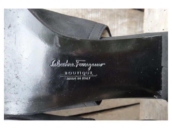 Décolleté Slingback Salvatore Ferragamo Suede Nero - vista 9