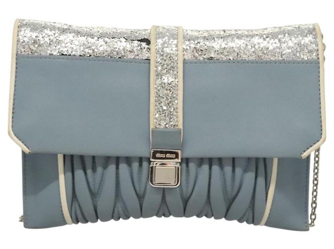 Bolsa de ombro de couro Matelassé Miu Miu com corrente, azul claro Auth 121929 - vista 13