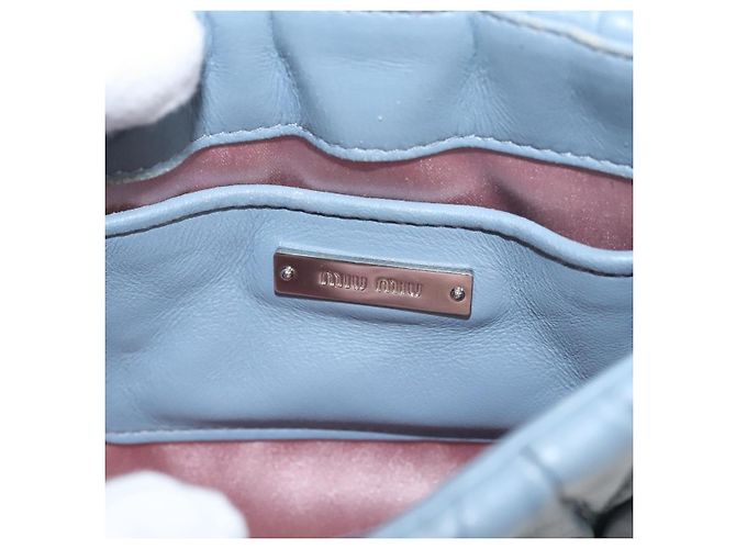 Bolsa de ombro de couro Matelassé Miu Miu com corrente, azul claro Auth 121929 - vista 20