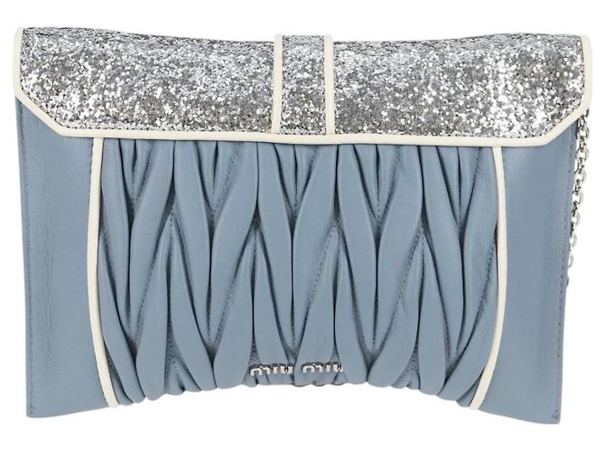 Miu Miu Matelassé Schultertasche aus Leder hellblau Silber authentisch 118556M - Ansicht 2