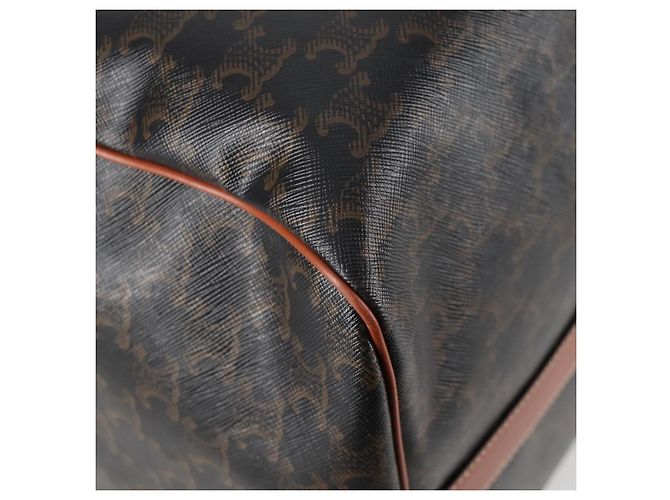 Céline Borsa Boston CELINE Triomphe in pelle PVC 2 in 1 nera e oro Auth nb467M Nero D'oro - vista 16