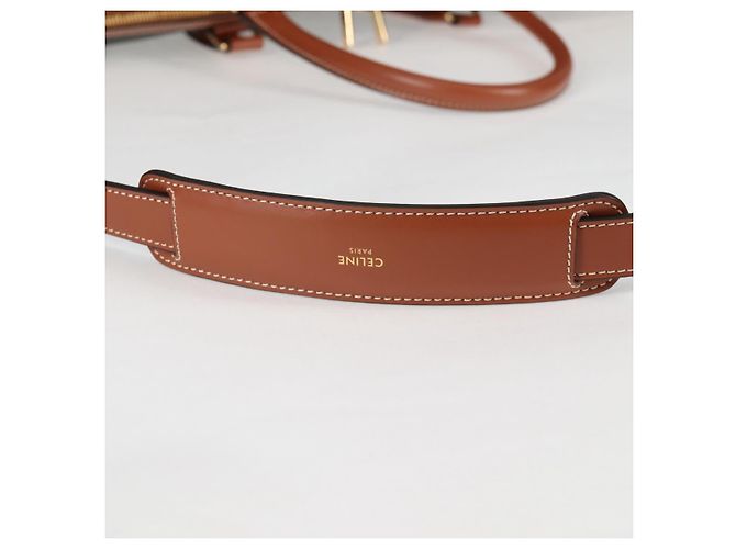 Céline Borsa Boston CELINE Triomphe in pelle PVC 2 in 1 nera e oro Auth nb467M Nero D'oro - vista 9