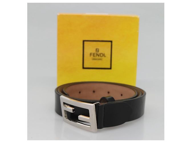 FENDI Gürtel aus Leder 41,3"" schwarz Auth sw412 - Ansicht 11