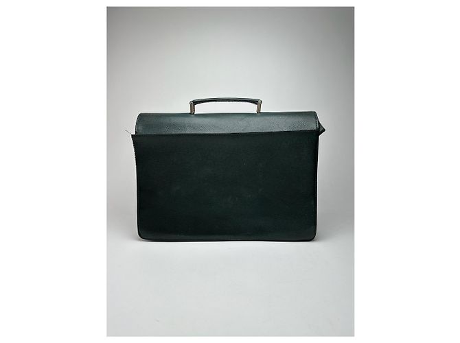 Valigetta vintage in pelle Taiga di Louis Vuitton verde - vista 2
