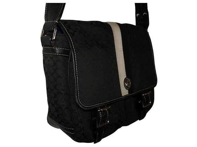BORSA MESSENGER CROSSBODY SIGNATURE VOYAGER DI COACH Nero - vista 3