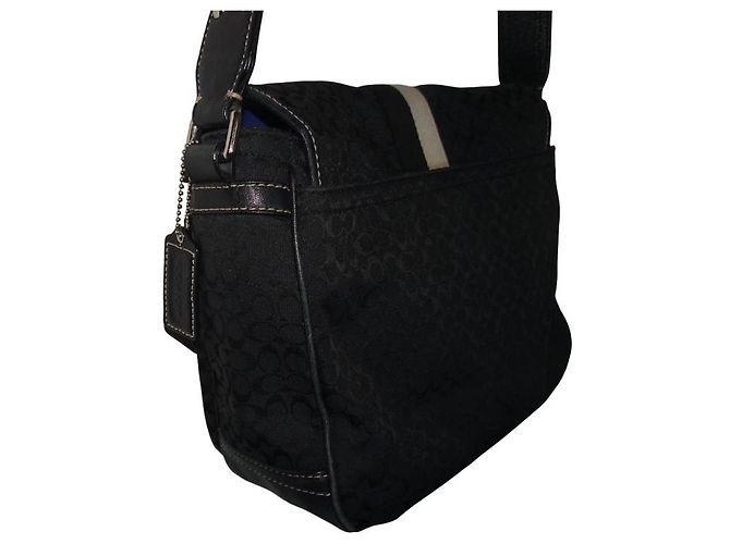 BORSA MESSENGER CROSSBODY SIGNATURE VOYAGER DI COACH Nero - vista 4