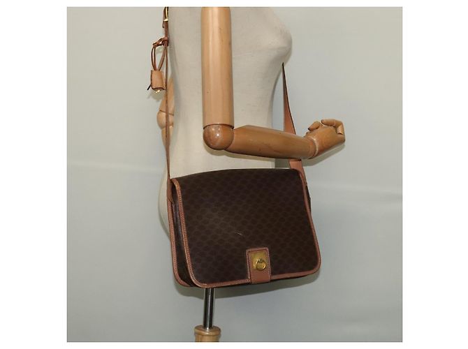 Céline Bolso de hombro de lona Macadam CELINE en cuero PVC marrón dorado Auth 117973 Castaño - vista 24