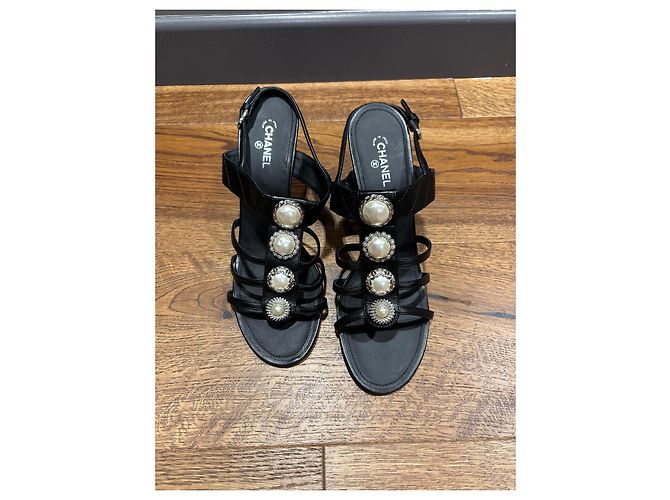 Sandali in pelle nera Chanel 41 Nero - vista 12