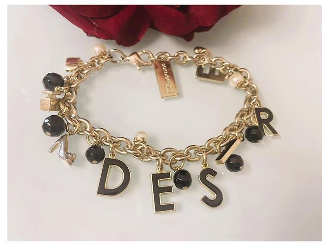 Delizioso bracciale DOLCE & GABBANA acciaio dorato "Desire" con charms D'oro - vista 10