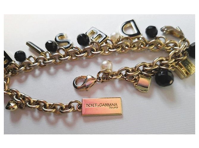 Delizioso bracciale DOLCE & GABBANA acciaio dorato "Desire" con charms D'oro - vista 5