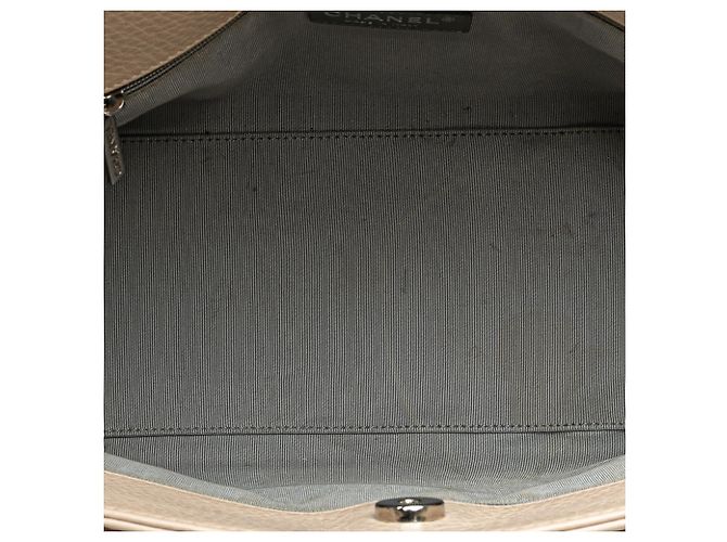 Executive Chanel Marrone Piccola Borsa Esecutiva in Pelle di Vitello Cerf Beige - vista 4