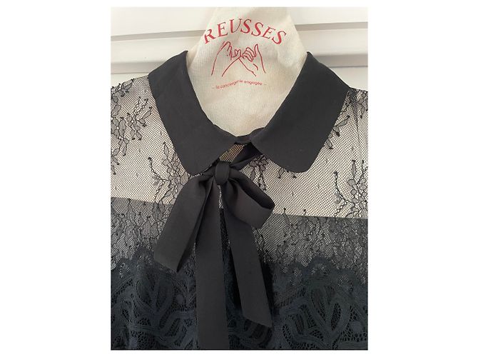 Schwarzes Spitzenkleid von Sandro in sehr gutem Zustand - Ansicht 3