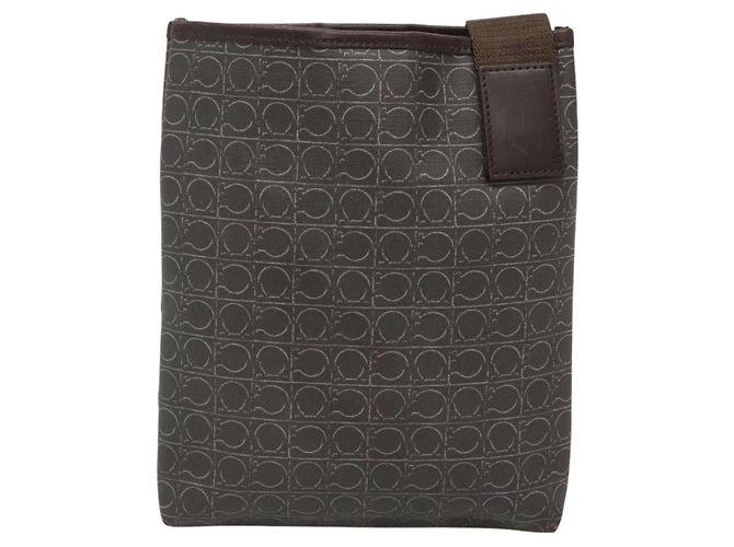 Bolsa de ombro Salvatore Ferragamo em couro PVC marrom Auth bs25462 - vista 3