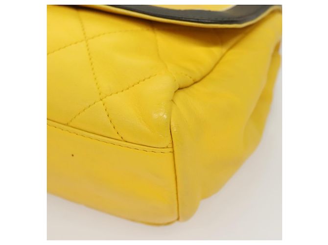 CHANEL Matelassé 2.55 Borsa a Spalla in Pelle di Pecora Gialla Argento CC Auth bs25489 Giallo - vista 12
