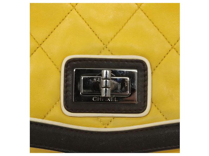 CHANEL Matelassé 2.55 Borsa a Spalla in Pelle di Pecora Gialla Argento CC Auth bs25489 Giallo - vista 15