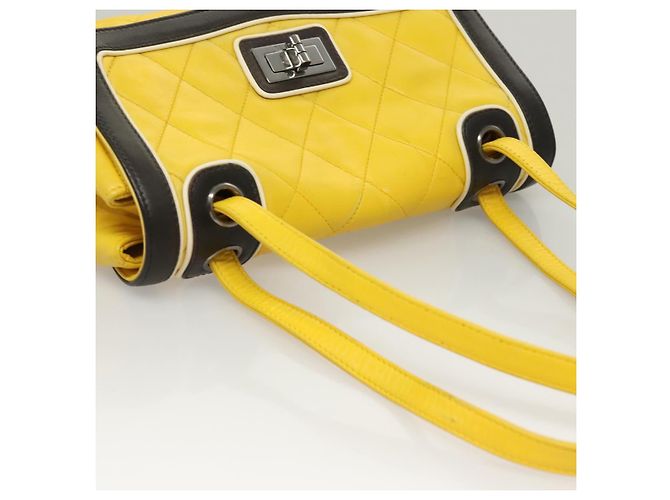 CHANEL Matelassé 2.55 Borsa a Spalla in Pelle di Pecora Gialla Argento CC Auth bs25489 Giallo - vista 7