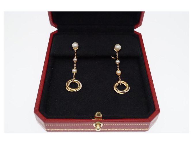 Brincos Cartier Trinity em 3 ouros e pérolas Dourado Gold hardware - vista 10