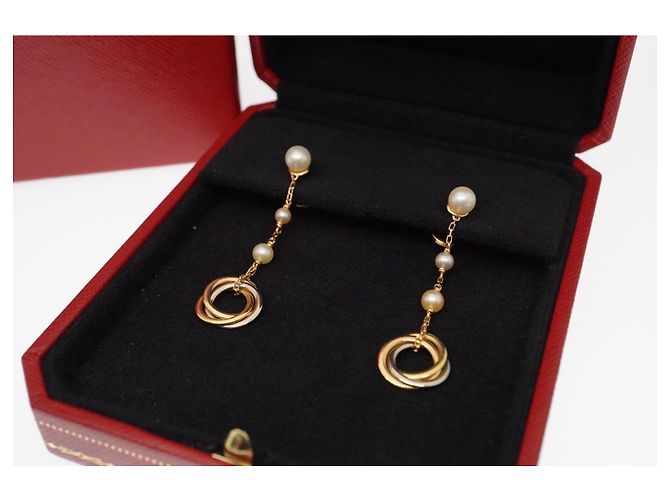 Brincos Cartier Trinity em 3 ouros e pérolas Dourado Gold hardware - vista 3
