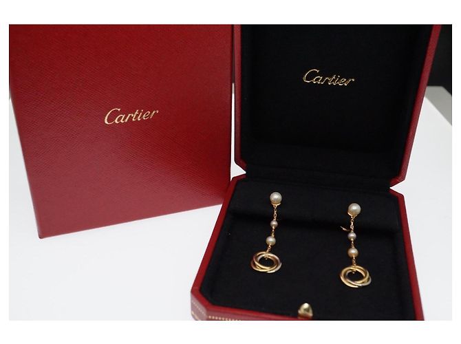 Brincos Cartier Trinity em 3 ouros e pérolas Dourado Gold hardware - vista 6