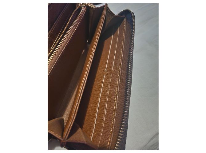 Cartera Louis Vuitton Zippy de piel marrón Castaño - vista 13