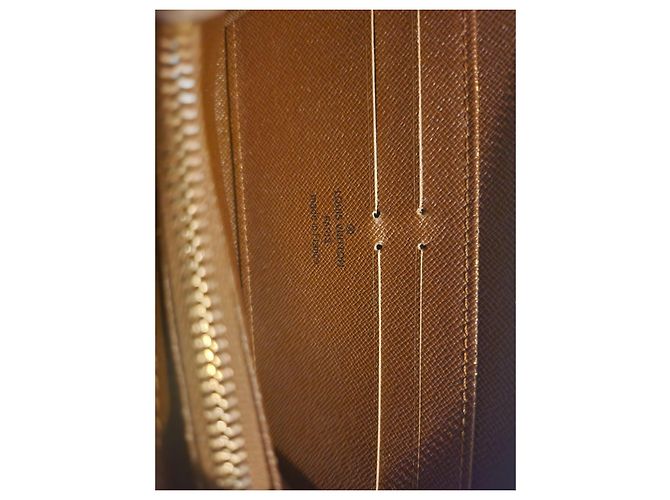 Cartera Louis Vuitton Zippy de piel marrón Castaño - vista 8