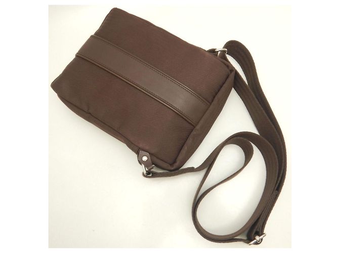 Borsa a Spalla PM Acapulco di Hermès Marrone Marrone scuro - vista 3