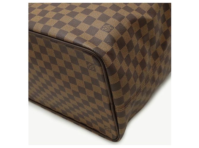 Borsa Boston Damier Greenwich PM Louis Vuitton Marrone - vista 4