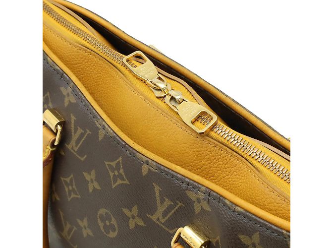 Borsa a mano Monogram Pallas di Louis Vuitton D'oro - vista 7