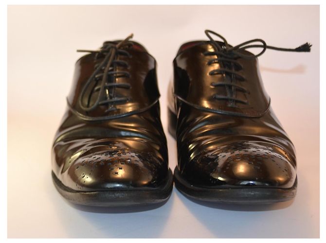 Scarpe Derby Louis Vuitton in vernice nera Nero - vista 2