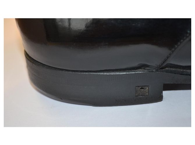 Scarpe Derby Louis Vuitton in vernice nera Nero - vista 4
