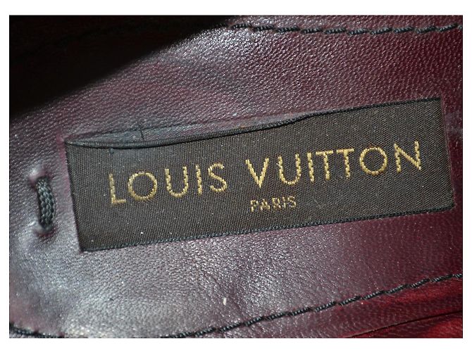 Scarpe Derby Louis Vuitton in vernice nera Nero - vista 8