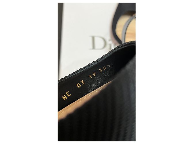 Décolleté Christian Dior in pelle nera Nero - vista 3