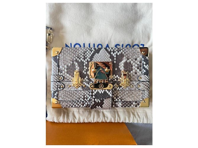 Louis Vuitton Petite Malle Python Cartera Beige Crudo Impresión de pitón Bronce - vista 3