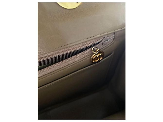 Borsa a spalla Chanel Mademoiselle Horizontal Beige Agnello - vista 8