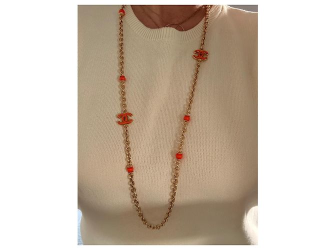 Collana Sautoir Chanel CC con perle arancioni smaltate - Scatola e autenticazione Arancione Gold hardware - vista 7