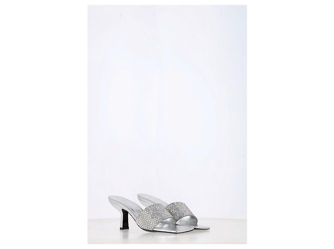 Mule in pelle argentata decorate con cristalli By Far Dylan Argento Metallico - vista 12