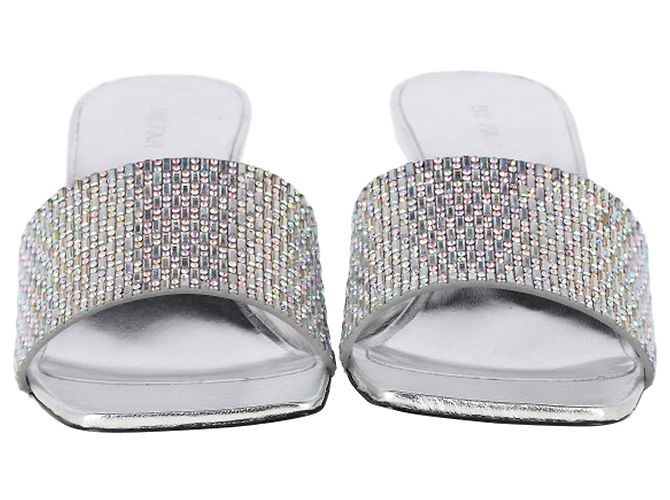 Mule in pelle argentata decorate con cristalli By Far Dylan Argento Metallico - vista 3