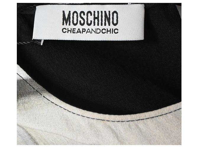 Multicolor Seidentop mit Telefonprint von Moschino Cheap & Chic London - Ansicht 4
