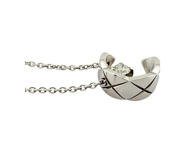 Collana della collezione Coco Crush di Chanel - vista 4