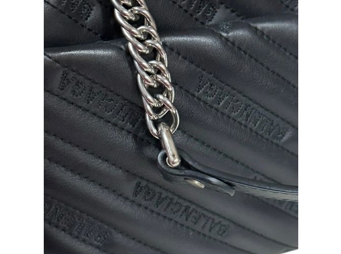 BB Round Bolso de Hombro Redondo BB de Balenciaga - vista 10