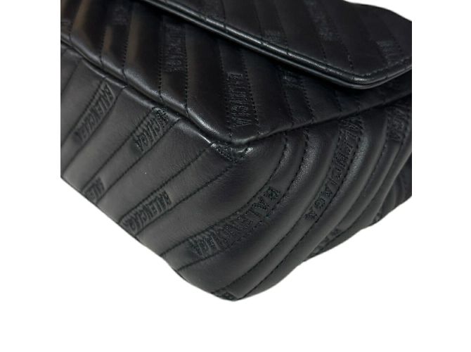 BB Round Bolso de Hombro Redondo BB de Balenciaga - vista 9