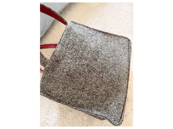 Borsa tote Longchamp in lana bouclée grigia – interno rosso, modello raro ed elegante Nero Bianco - vista 5