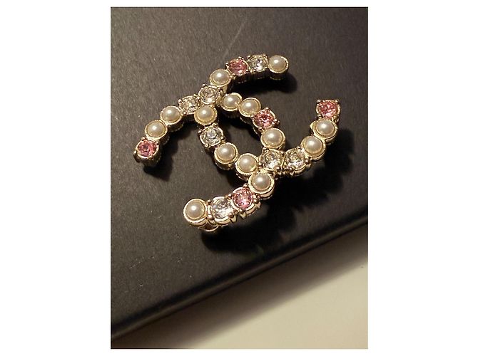Chanel CC Brosche gold Perlen & rosa Strass - Authentisch Pink Golden Aus weiß - Ansicht 3