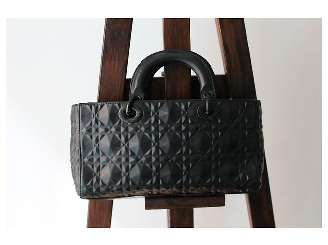 Lady Dior Borsa Lady D-Joy Dior in vitello nero opaco - vista 2