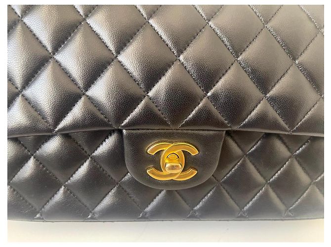 Timeless Borsa Chanel Rabat Nera Trapuntata in Pelle Nero - vista 3