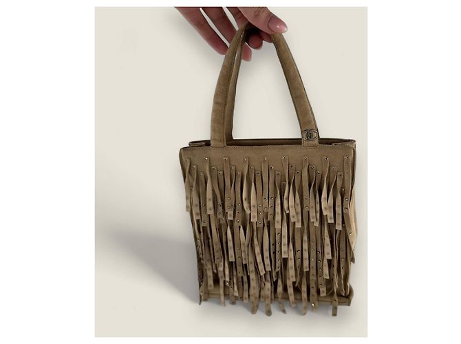 Borsa mini tote con frange Chanel beige - vista 3