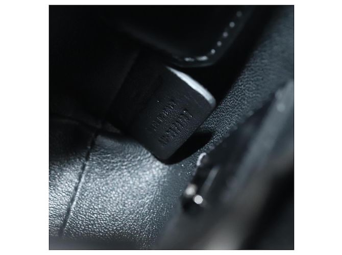Borsa a mano in pelle nera Gancini di Salvatore Ferragamo Auth 93834AM Nero - vista 11