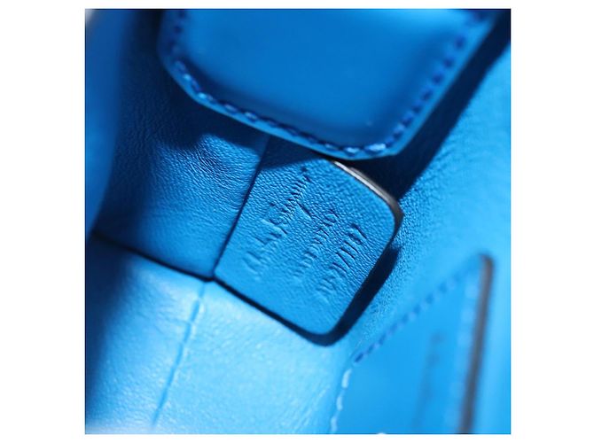 Borsa a mano in pelle blu argento Gancini di Salvatore Ferragamo Auth 103652AM - vista 12
