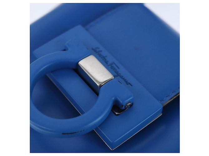 Borsa a mano in pelle blu argento Gancini di Salvatore Ferragamo Auth 103652AM - vista 18